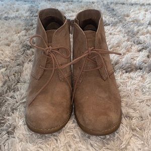 Universal Thread Wedge Bootie